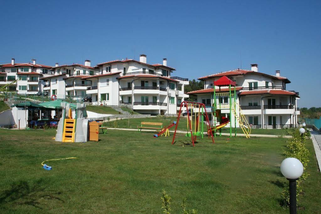 Kapriz Apartment Kiten  Exterior photo